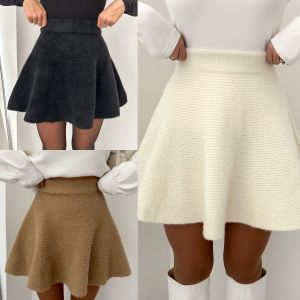 Fluffy Skirt 'WINTER' Beige – ONLY MY SHOP SHOWROOM